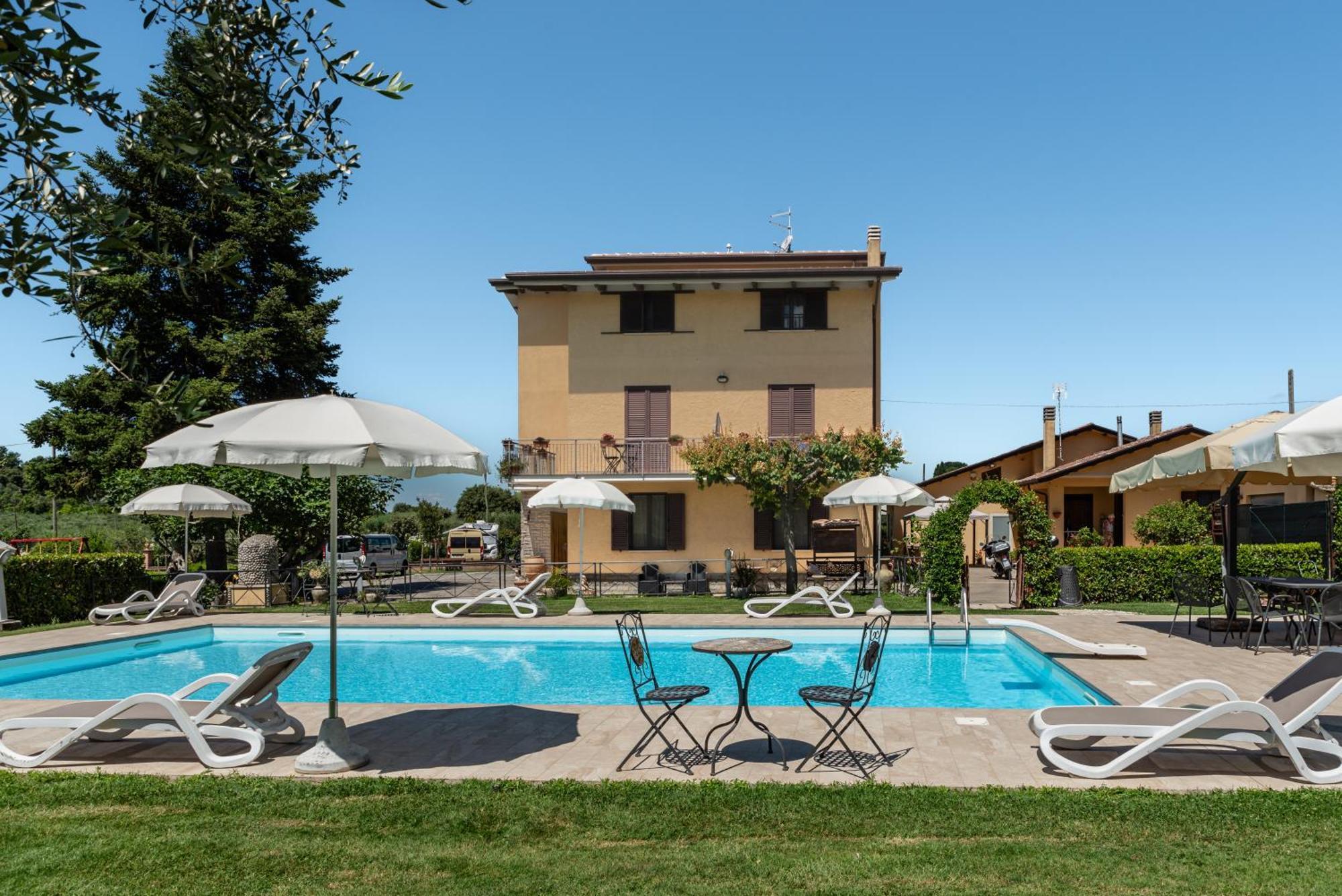Agriturismo Il Girasole อัสซิซี ภายนอก รูปภาพ