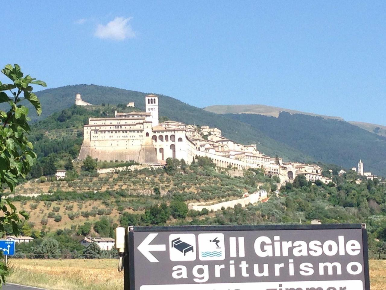 Agriturismo Il Girasole อัสซิซี ภายนอก รูปภาพ