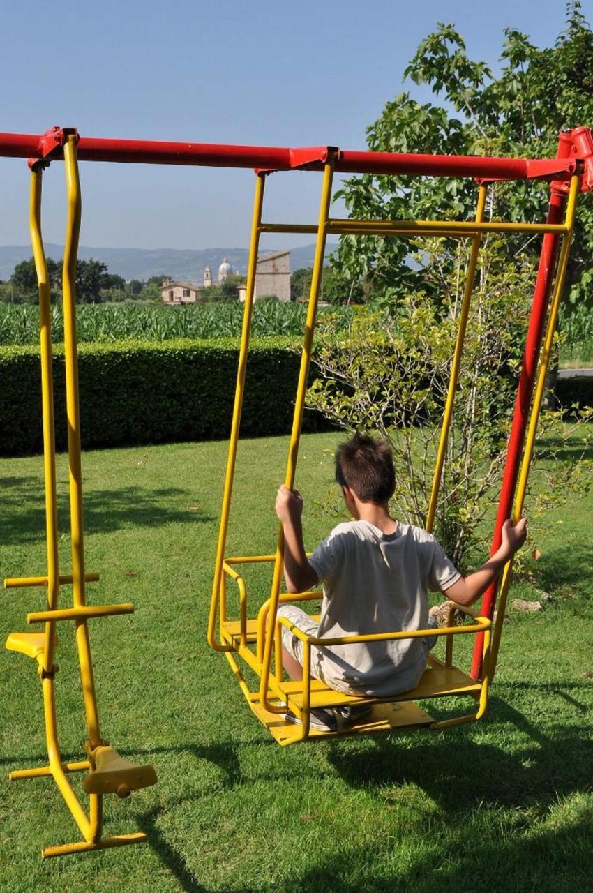 Agriturismo Il Girasole อัสซิซี ภายนอก รูปภาพ