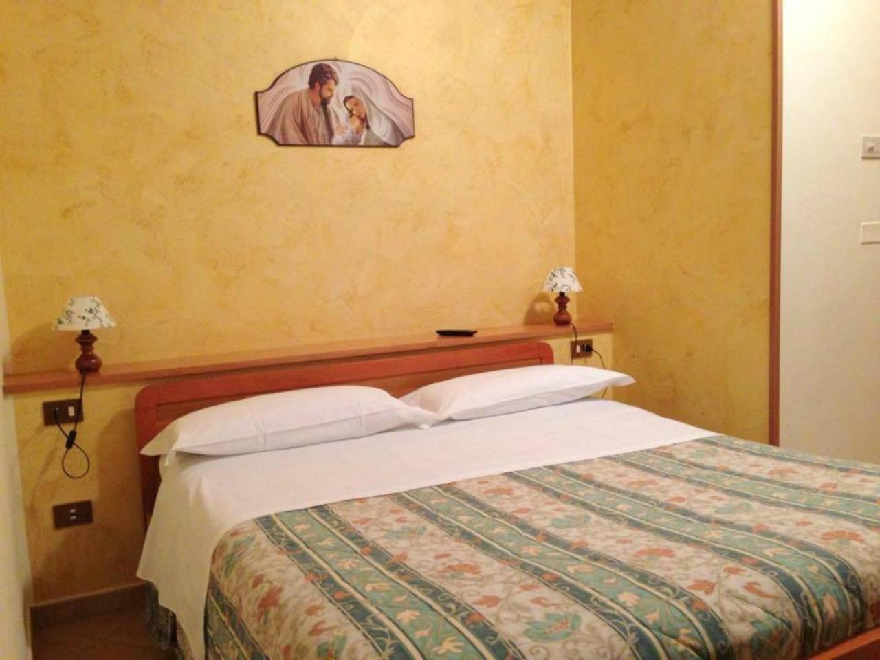 Agriturismo Il Girasole อัสซิซี ภายนอก รูปภาพ